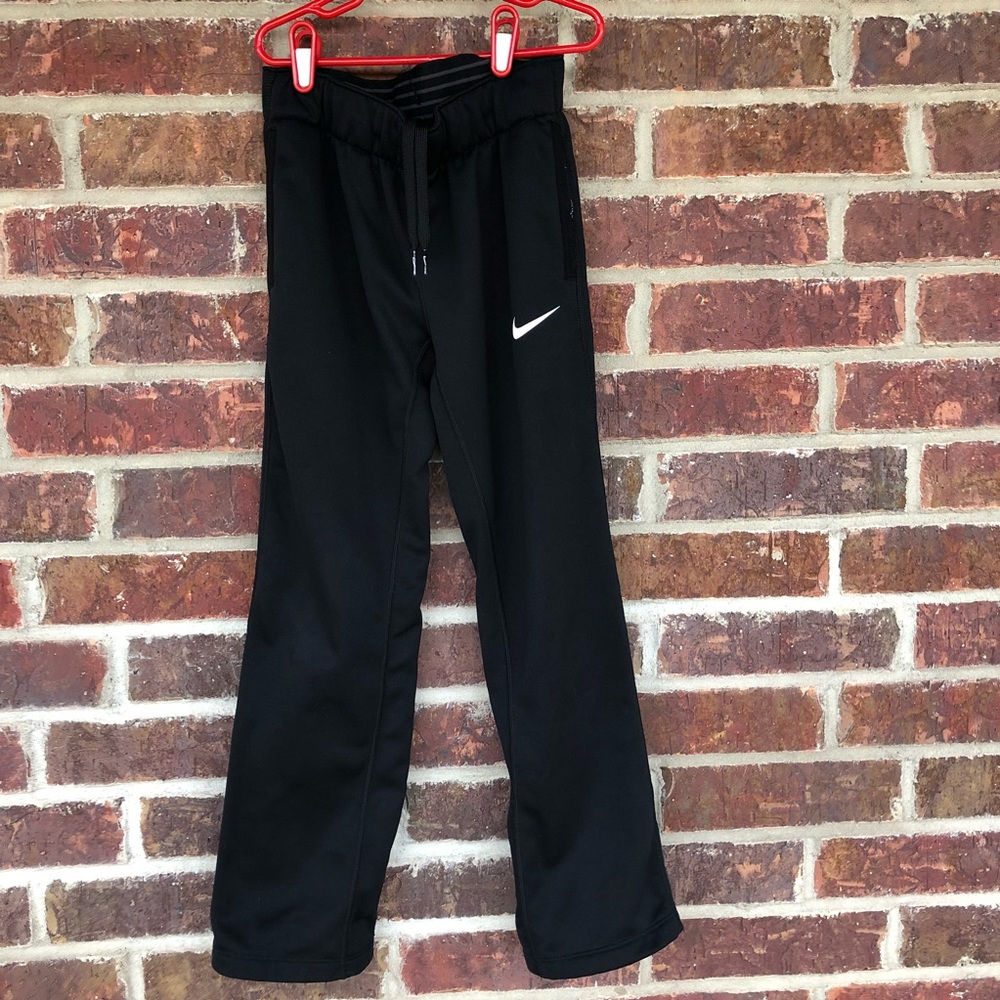 Little Girl’s Black Nike Dri-Fit Sweatpants Small
